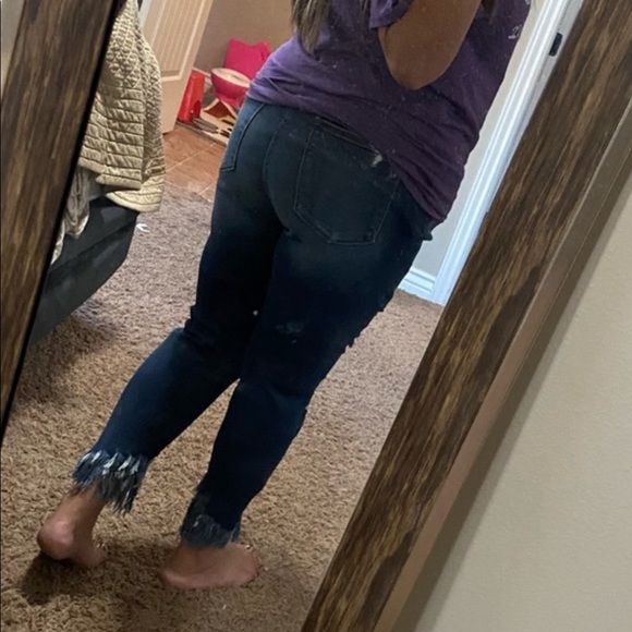 Judy blue beautiful jeans!! - Picture 2 of 2